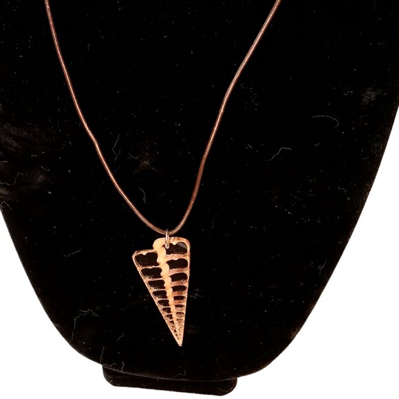 Center Cut Telescopium Shell Pendant Necklace Resin Filled Brown Natural - Picture 5 of 5